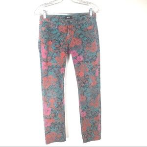 BDG floral skinny jeans  UO Cigarette ankle